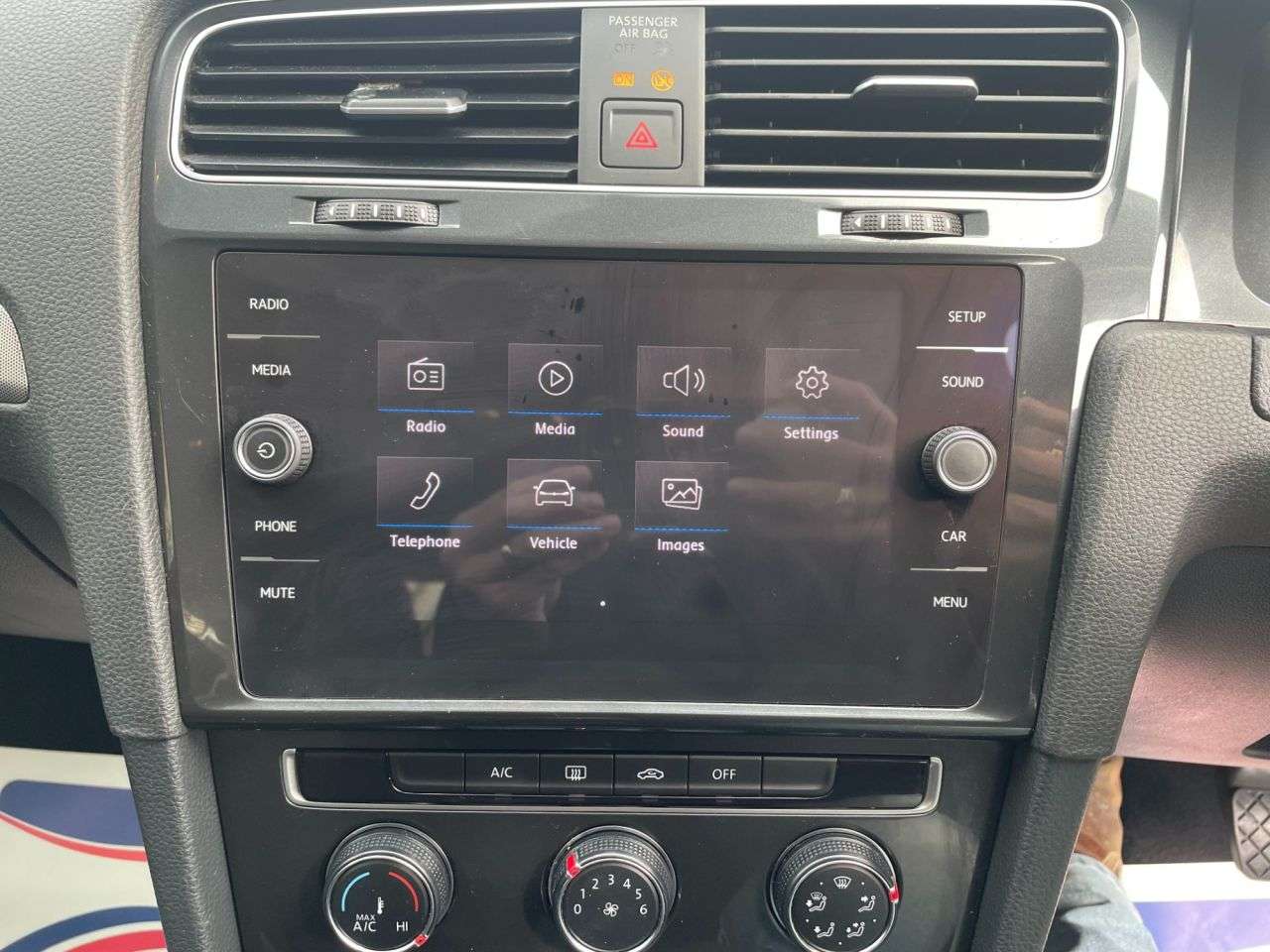 null VOLKSWAGEN GOLF null VOLKSWAGEN GOLF