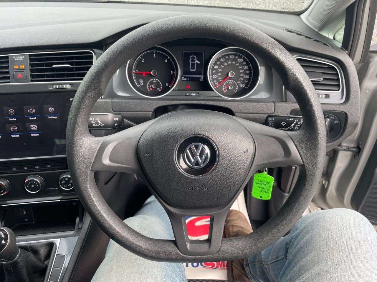 null VOLKSWAGEN GOLF null VOLKSWAGEN GOLF