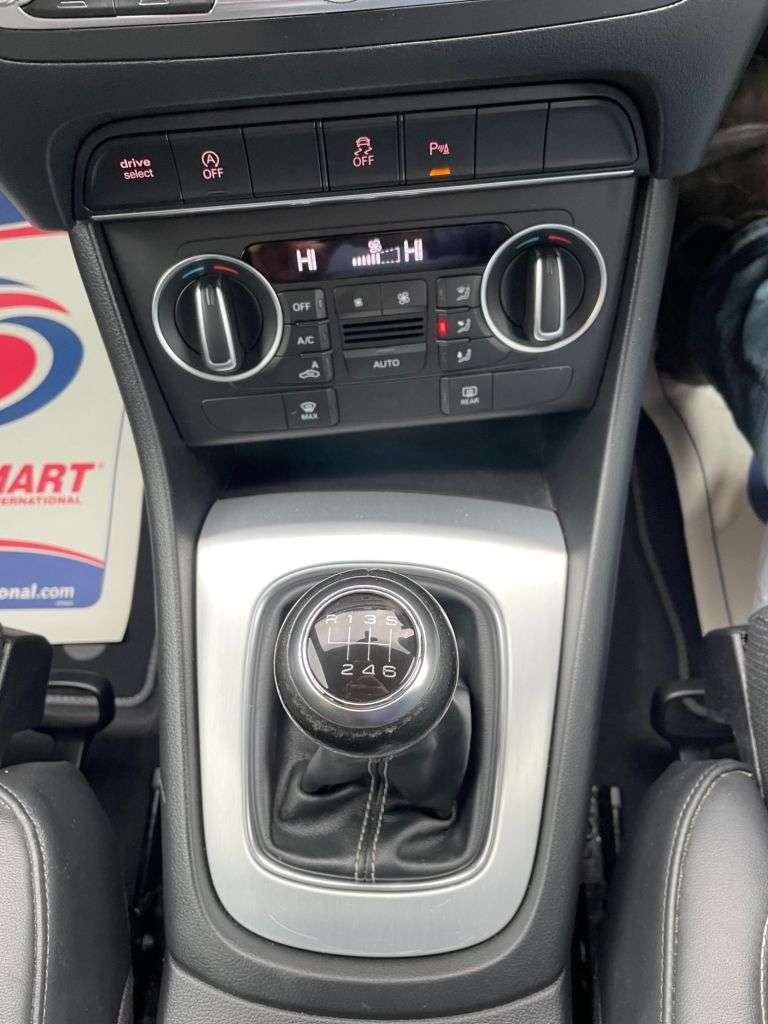 2018 AUDI Q3 2018 AUDI Q3