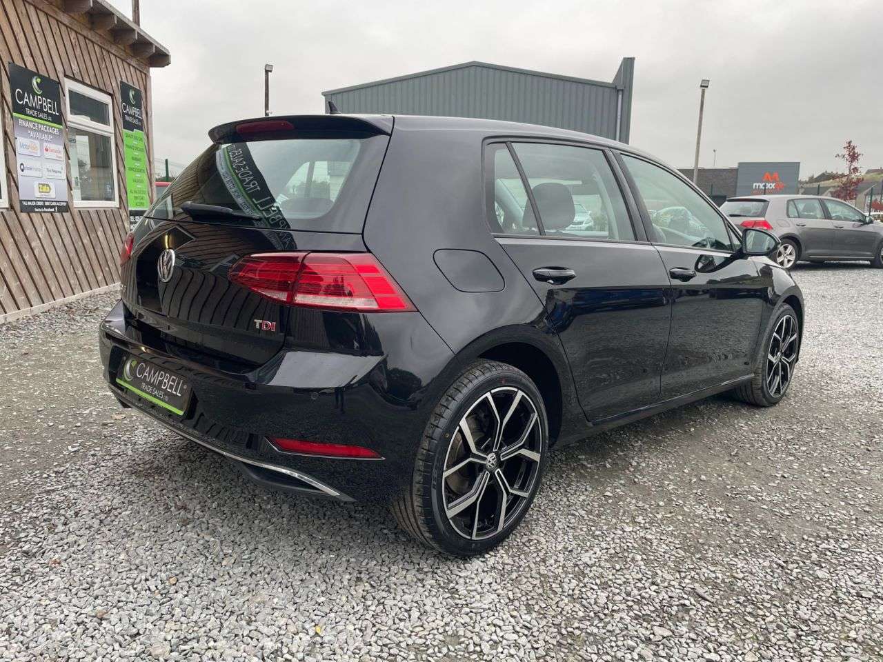 2017 VOLKSWAGEN GOLF 2017 VOLKSWAGEN GOLF