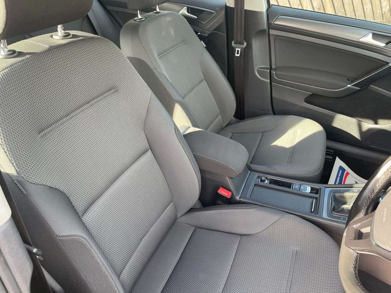 2017 VOLKSWAGEN GOLF 2017 VOLKSWAGEN GOLF