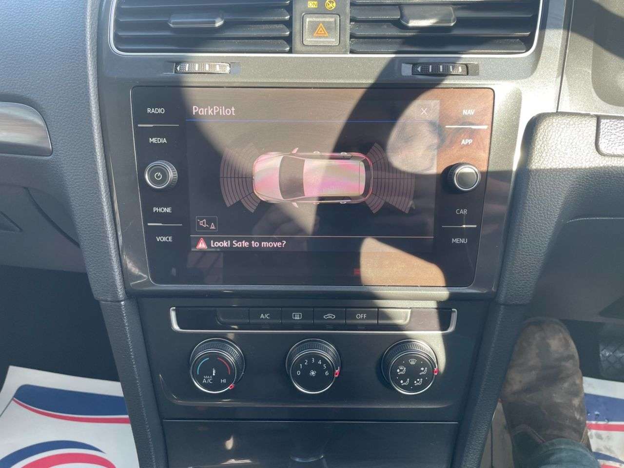 2017 VOLKSWAGEN GOLF 2017 VOLKSWAGEN GOLF