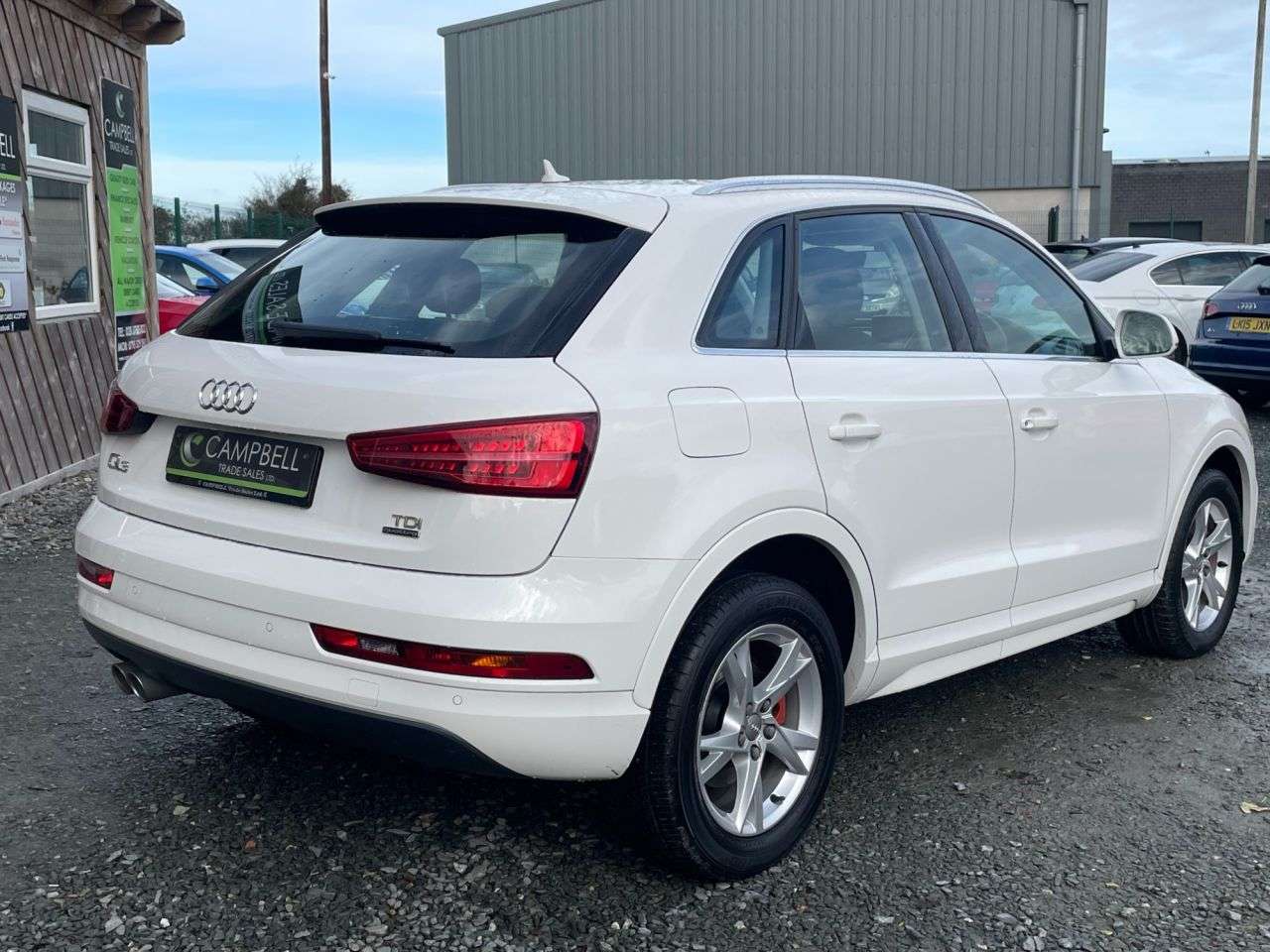 2015 AUDI Q3 2015 AUDI Q3