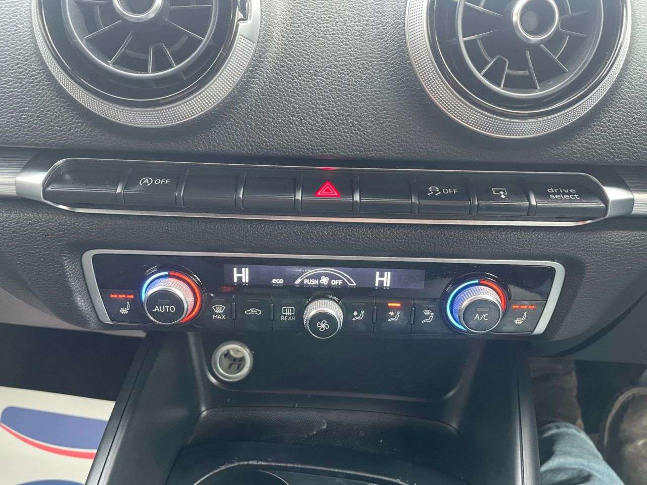 2016 AUDI A3 2016 AUDI A3