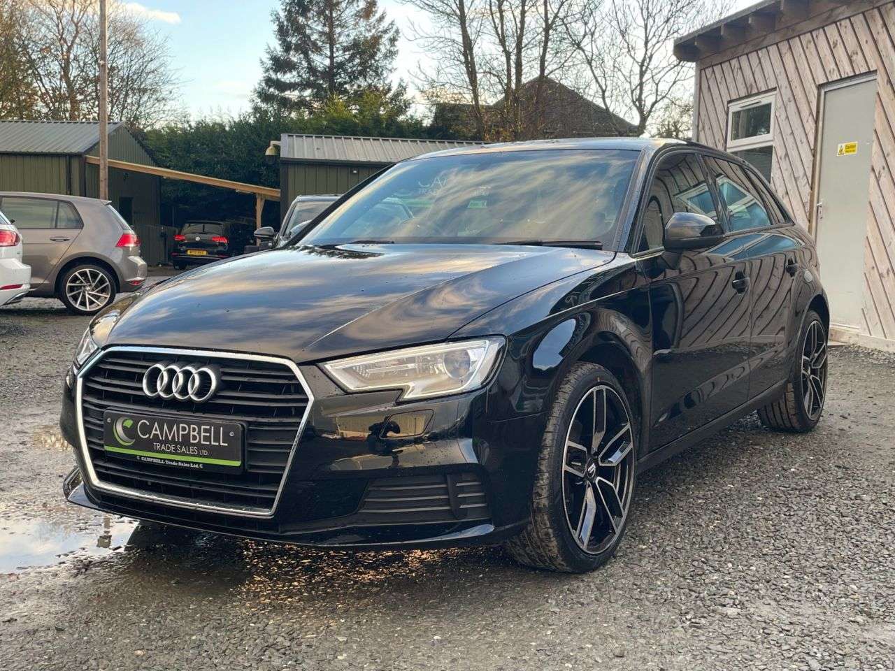 A 2017 AUDI A3 2.0 TDI SE Technik Sportback 5dr Diesel Manual Euro 6 (s/s) (150 ps) A 2017 AUDI A3 2.0 TDI SE Technik Sportback 5dr Diesel Manual Euro 6 (s/s) (150 ps)