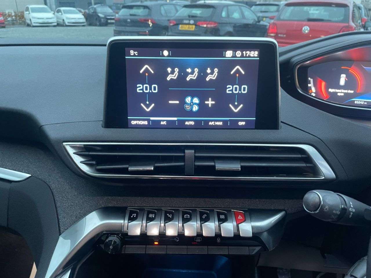 2020 PEUGEOT 3008 2020 PEUGEOT 3008