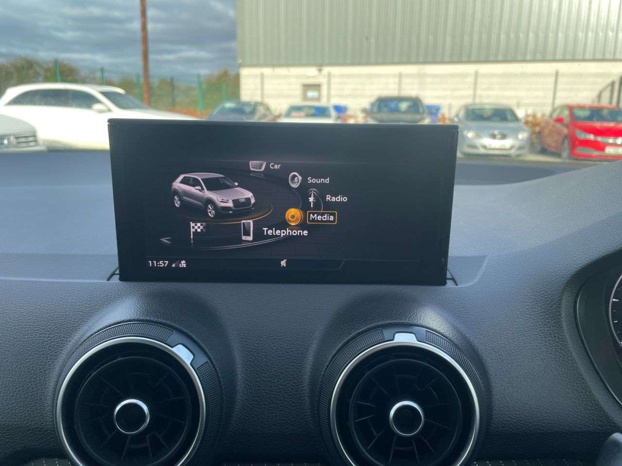 2017 AUDI Q2 2017 AUDI Q2