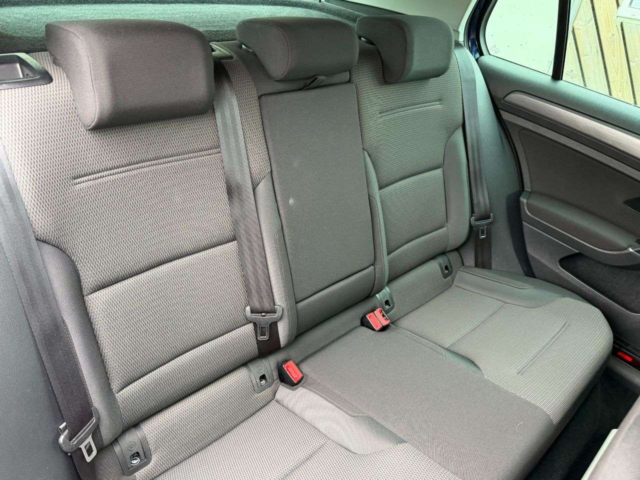 2019 VOLKSWAGEN GOLF 2019 VOLKSWAGEN GOLF