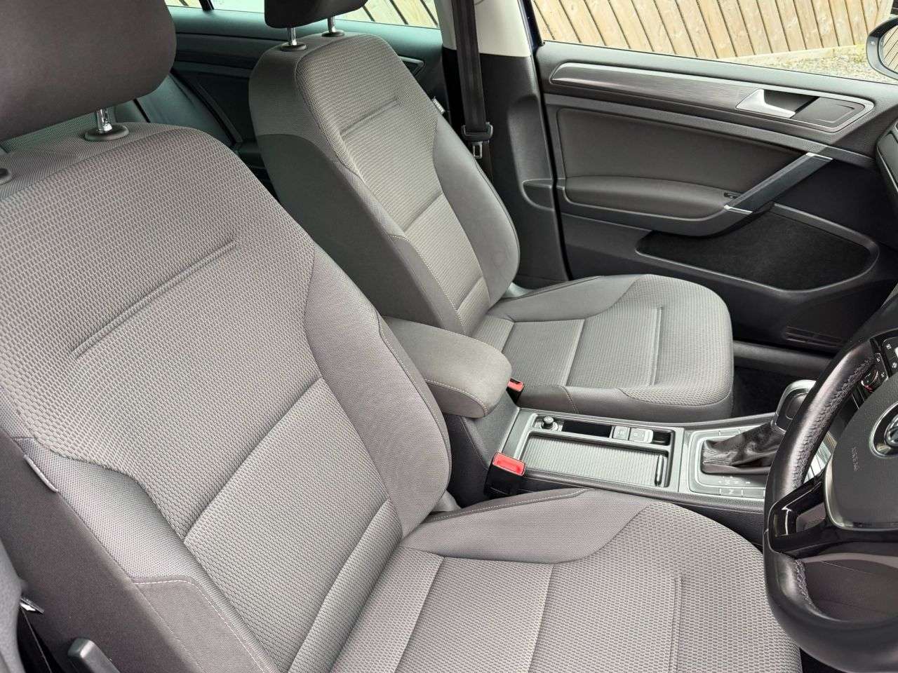 2019 VOLKSWAGEN GOLF 2019 VOLKSWAGEN GOLF