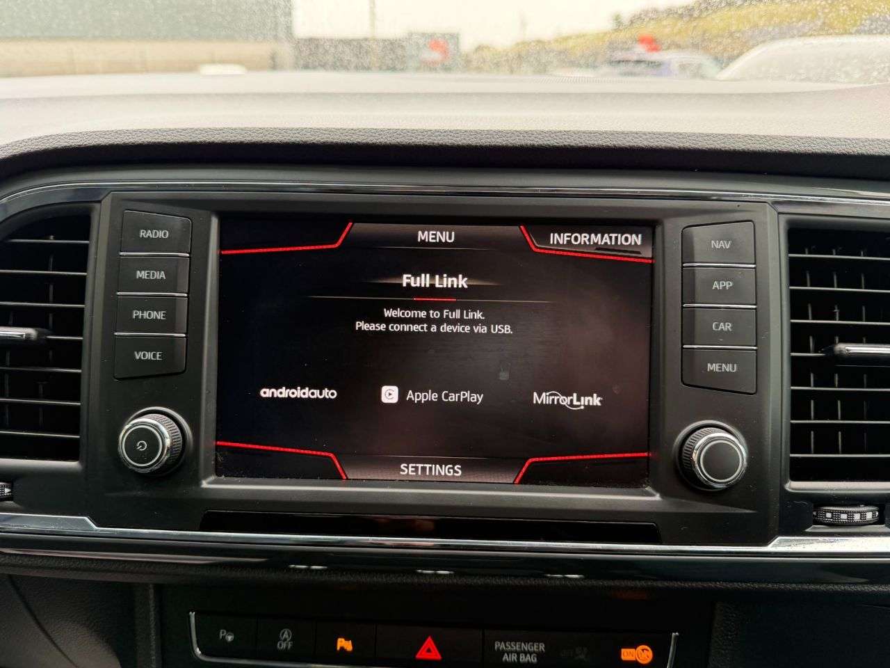 2017 SEAT ATECA 2017 SEAT ATECA