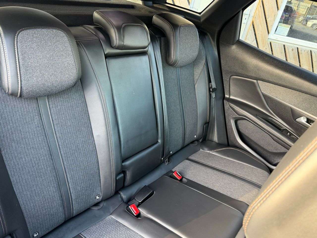 2018 PEUGEOT 3008 2018 PEUGEOT 3008