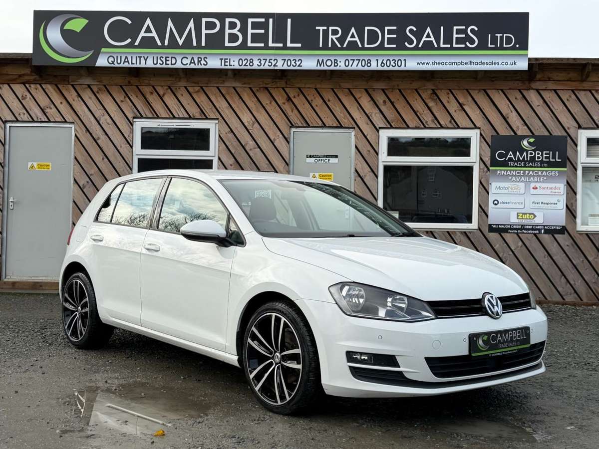 Check out this Volkswagen Golf 2015 Diesel Automatic