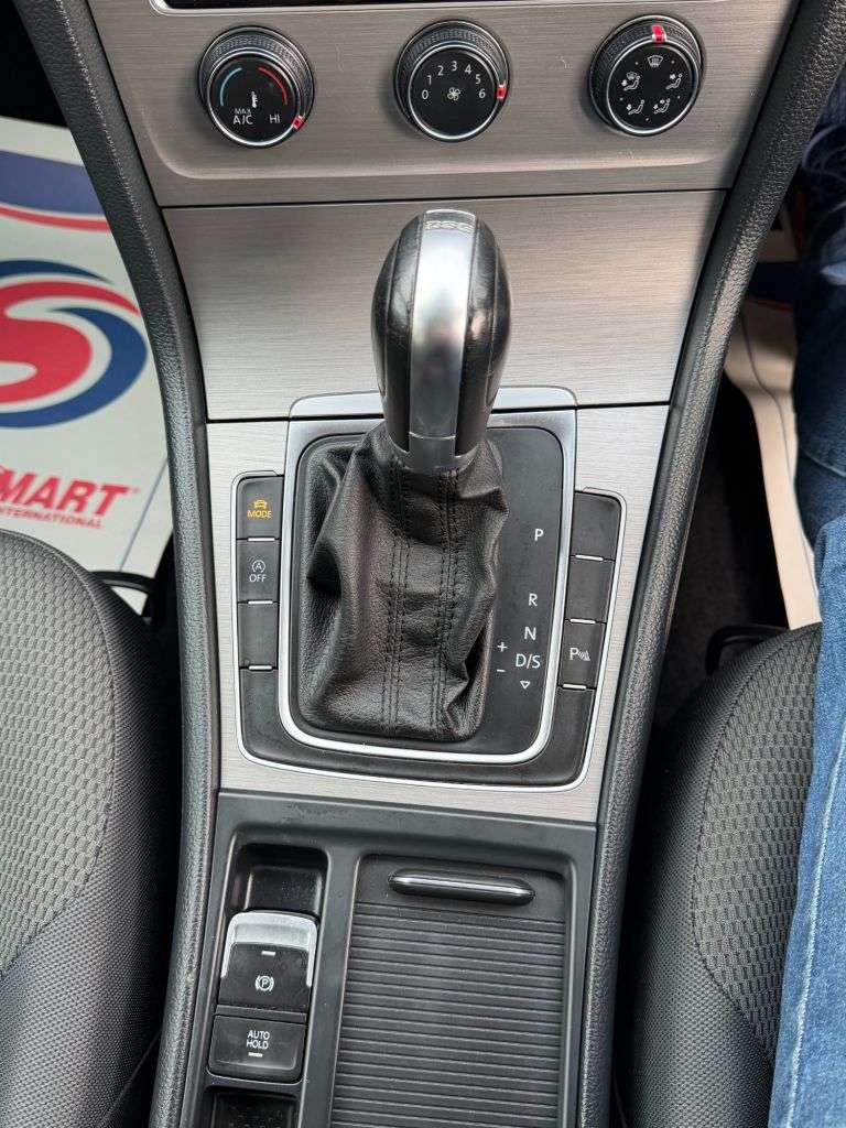 2015 VOLKSWAGEN GOLF 2015 VOLKSWAGEN GOLF