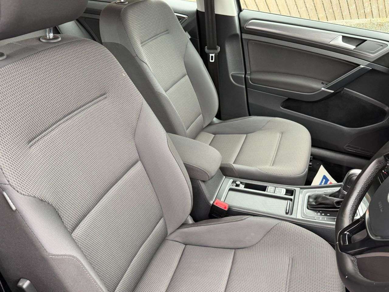 2017 VOLKSWAGEN GOLF 2017 VOLKSWAGEN GOLF