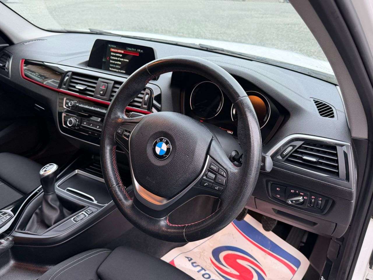 2017 BMW 1 SERIES 2017 BMW 1 SERIES