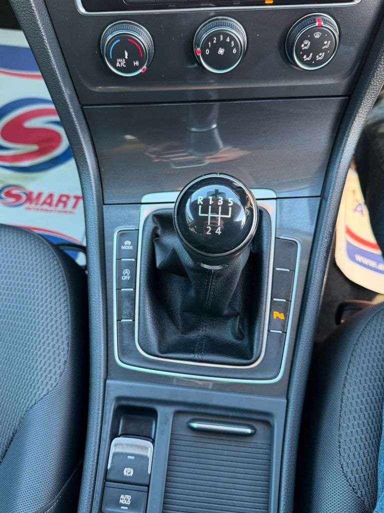 2017 VOLKSWAGEN GOLF 2017 VOLKSWAGEN GOLF