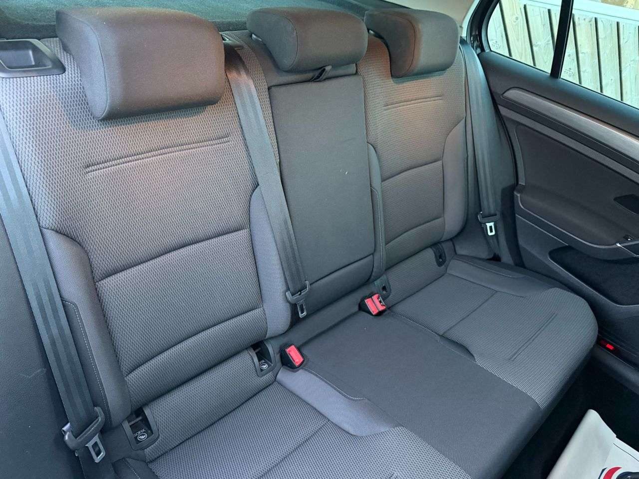 2019 VOLKSWAGEN GOLF 2019 VOLKSWAGEN GOLF