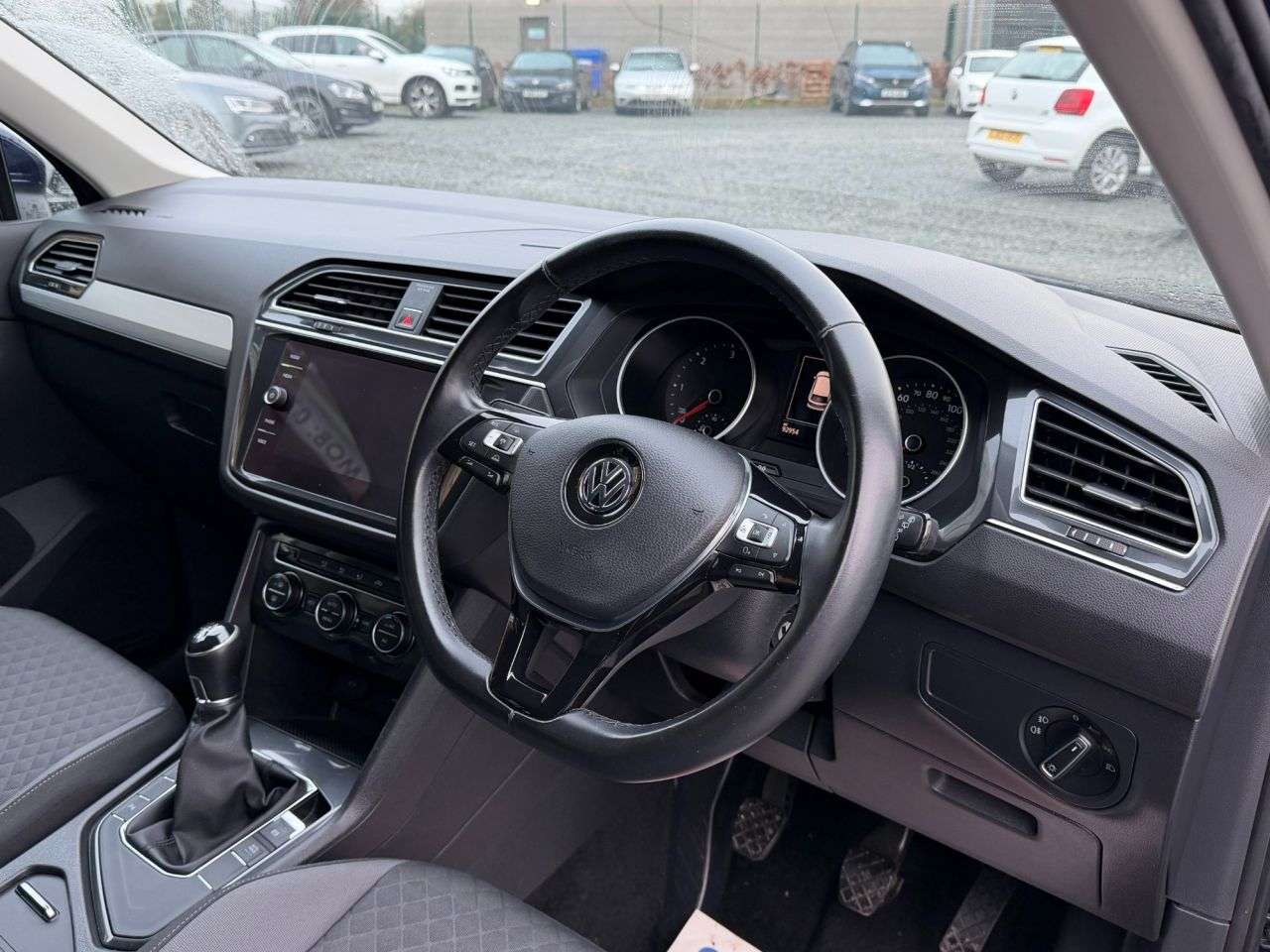 2018 VOLKSWAGEN TIGUAN 2018 VOLKSWAGEN TIGUAN