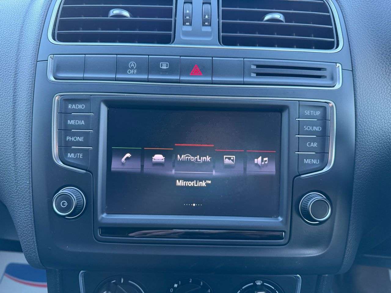 2015 VOLKSWAGEN POLO 2015 VOLKSWAGEN POLO