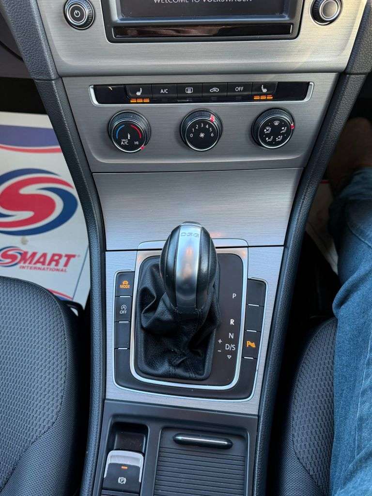 2016 VOLKSWAGEN GOLF 2016 VOLKSWAGEN GOLF