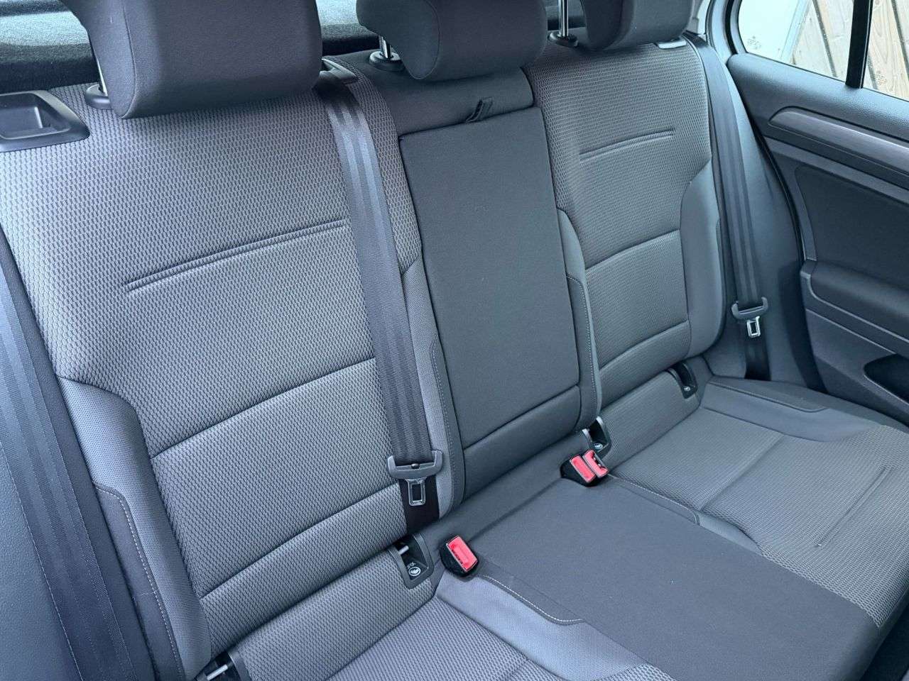 2017 VOLKSWAGEN GOLF 2017 VOLKSWAGEN GOLF