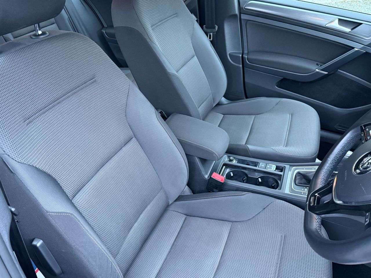 2017 VOLKSWAGEN GOLF 2017 VOLKSWAGEN GOLF