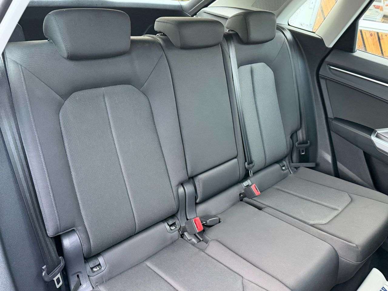 2019 AUDI Q3 2019 AUDI Q3