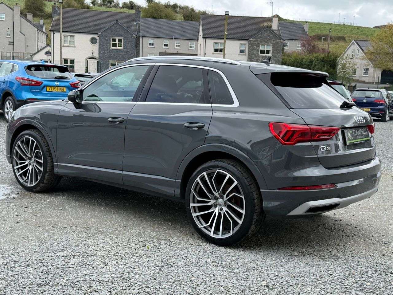 A 2019 AUDI Q3 2.0 TDI 35 Sport SUV 5dr Diesel Manual quattro Euro 6 (s/s) (150 ps) A 2019 AUDI Q3 2.0 TDI 35 Sport SUV 5dr Diesel Manual quattro Euro 6 (s/s) (150 ps)