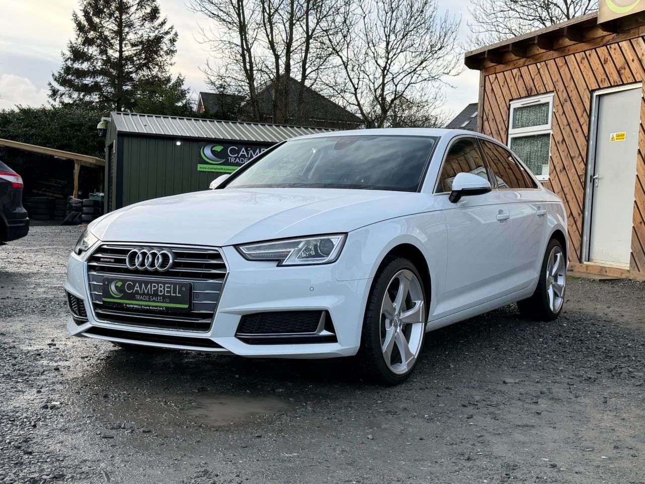 A 2019 AUDI A4 2.0 TDI 40 Sport Saloon 4dr Diesel S Tronic quattro Euro 6 (s/s) (190 ps) A 2019 AUDI A4 2.0 TDI 40 Sport Saloon 4dr Diesel S Tronic quattro Euro 6 (s/s) (190 ps)