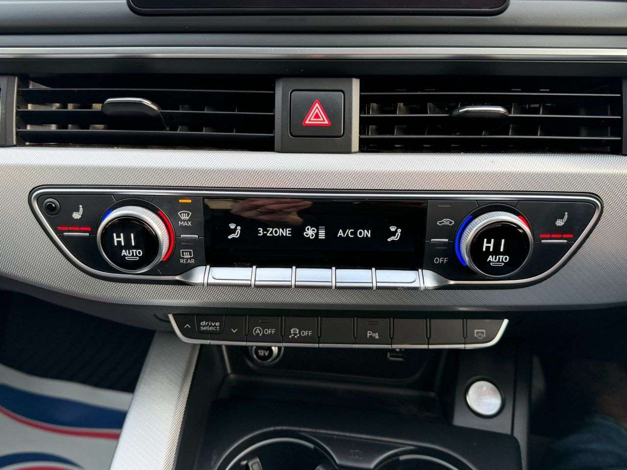 2019 AUDI A4 2019 AUDI A4