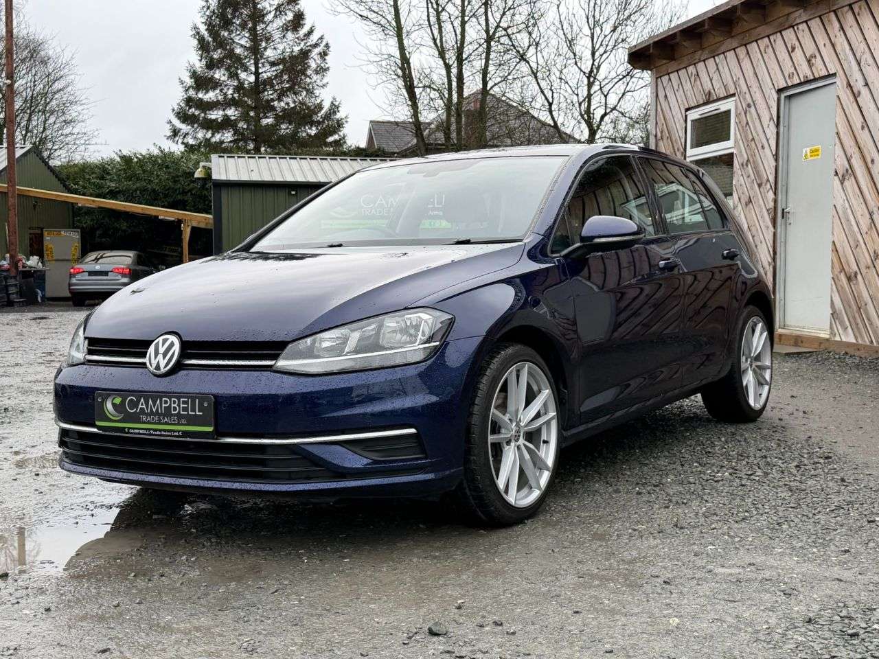 A 2019 VOLKSWAGEN GOLF 1.6 TDI SE Nav Hatchback 5dr Diesel DSG Euro 6 (s/s) (115 ps) A 2019 VOLKSWAGEN GOLF 1.6 TDI SE Nav Hatchback 5dr Diesel DSG Euro 6 (s/s) (115 ps)