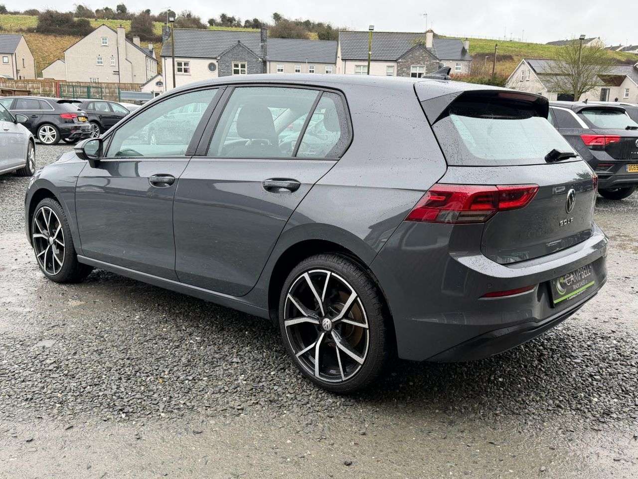 A 2020 VOLKSWAGEN GOLF 2.0 TDI Life Hatchback 5dr Diesel Manual Euro 6 (s/s) (115 ps) A 2020 VOLKSWAGEN GOLF 2.0 TDI Life Hatchback 5dr Diesel Manual Euro 6 (s/s) (115 ps)