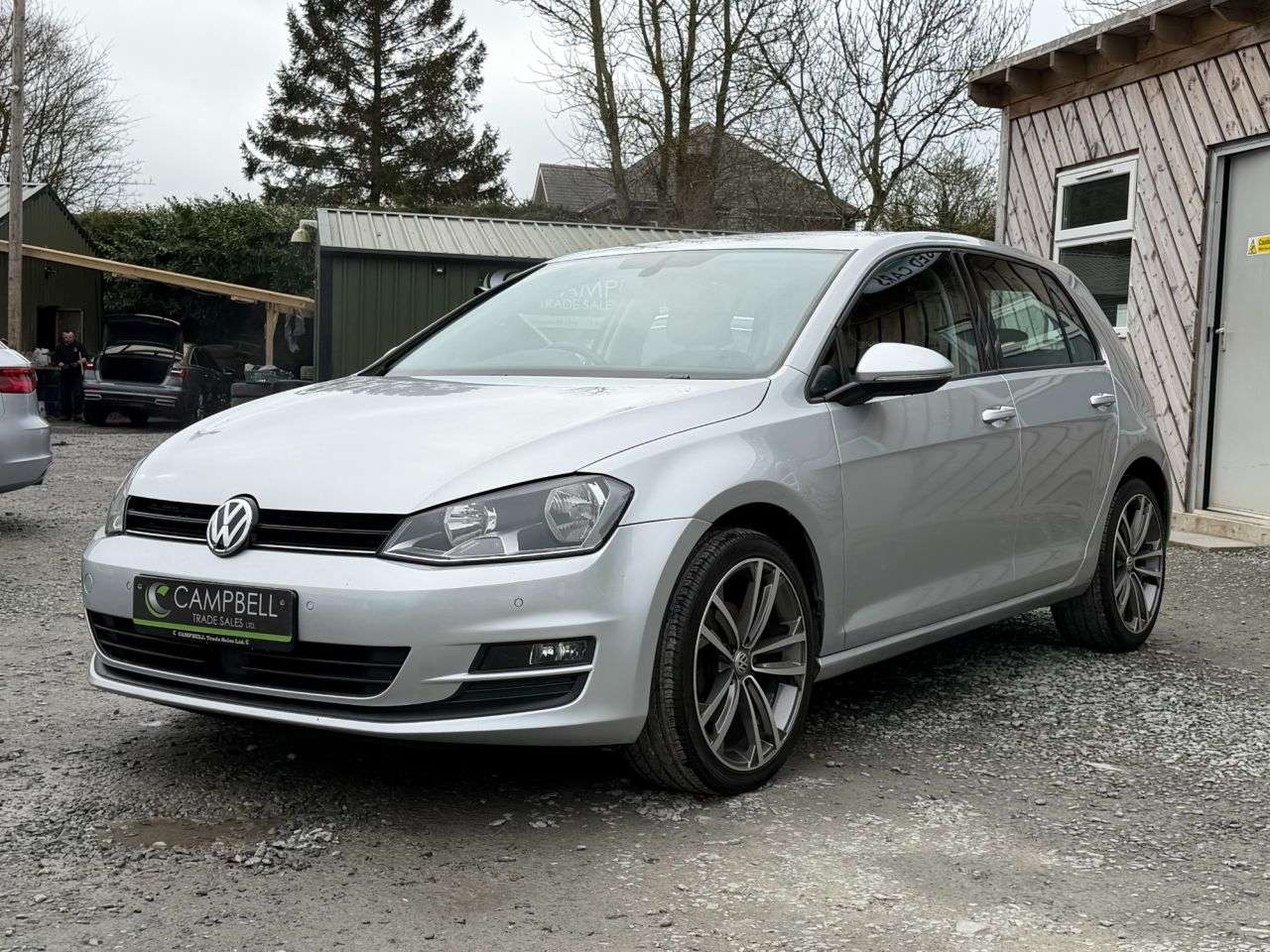 A 2015 VOLKSWAGEN GOLF 2.0 TDI BlueMotion Tech Match Hatchback 5dr Diesel Manual Euro 5 (s/s) (150 A 2015 VOLKSWAGEN GOLF 2.0 TDI BlueMotion Tech Match Hatchback 5dr Diesel Manual Euro 5 (s/s) (150
