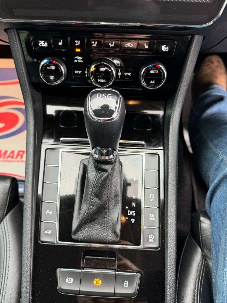 2019 SKODA SUPERB 2019 SKODA SUPERB