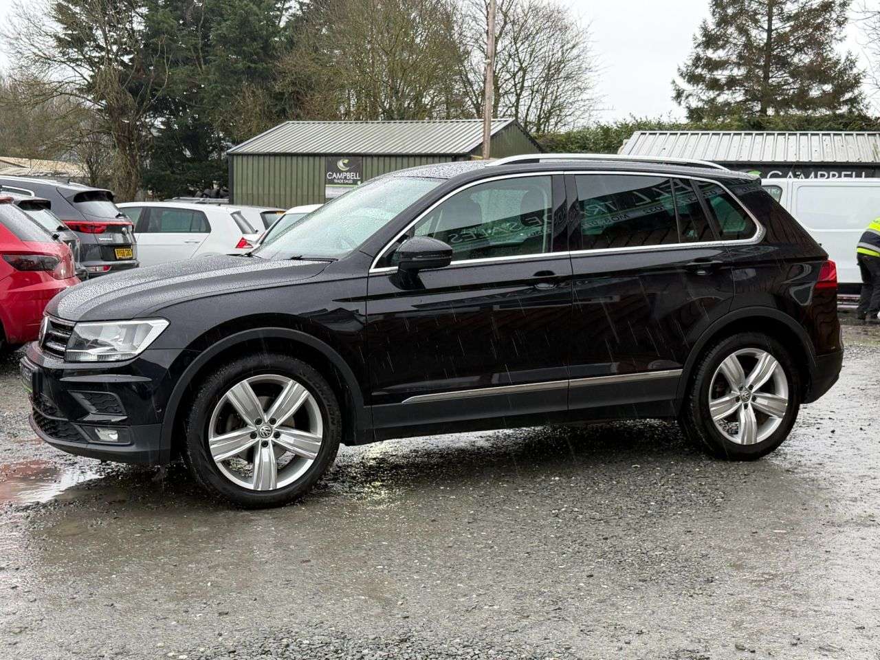 A 2020 VOLKSWAGEN TIGUAN 2.0 TDI Match SUV 5dr Diesel DSG Euro 6 (s/s) (150 ps) A 2020 VOLKSWAGEN TIGUAN 2.0 TDI Match SUV 5dr Diesel DSG Euro 6 (s/s) (150 ps)
