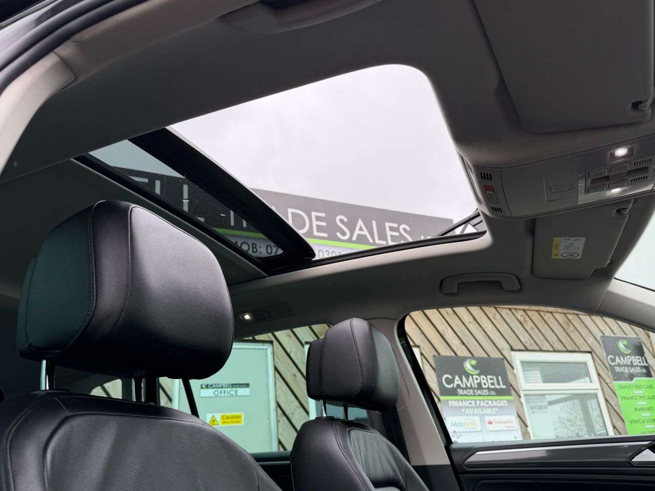 2018 VOLKSWAGEN TIGUAN 2018 VOLKSWAGEN TIGUAN