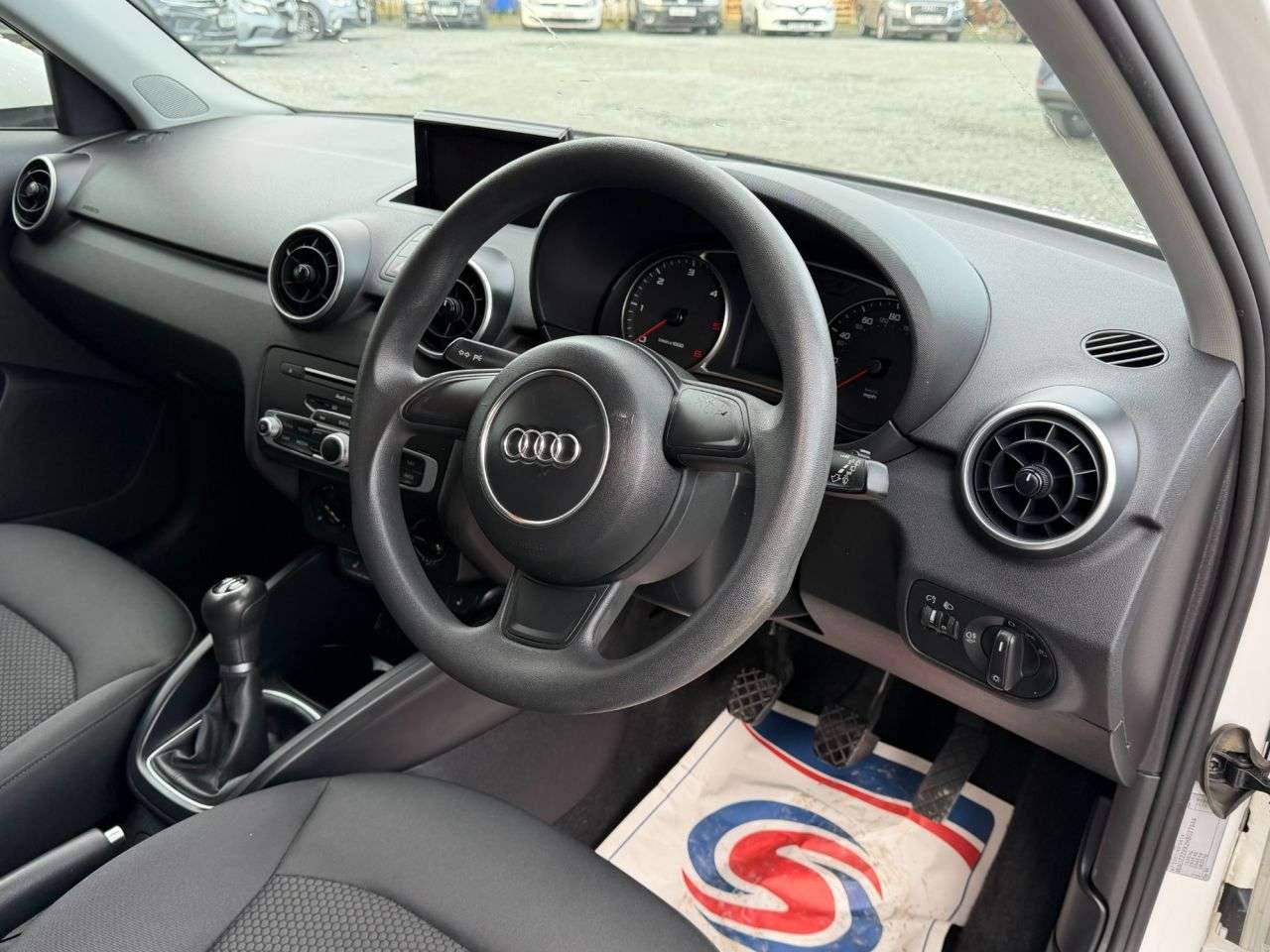 2016 AUDI A1 2016 AUDI A1
