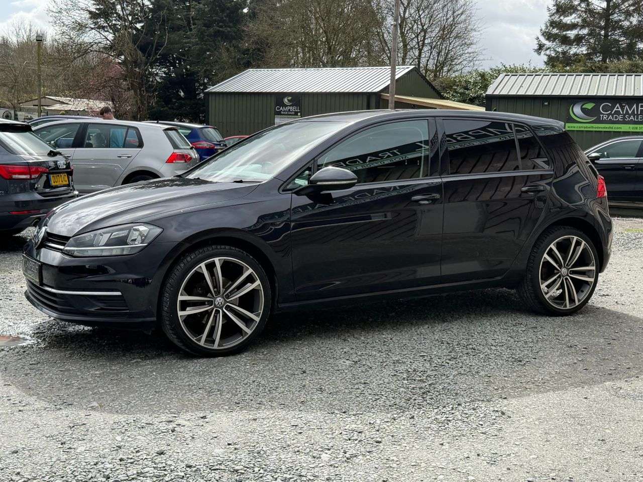 A 2018 VOLKSWAGEN GOLF 1.6 TDI SE Nav Hatchback 5dr Diesel DSG Euro 6 (s/s) (115 ps) A 2018 VOLKSWAGEN GOLF 1.6 TDI SE Nav Hatchback 5dr Diesel DSG Euro 6 (s/s) (115 ps)