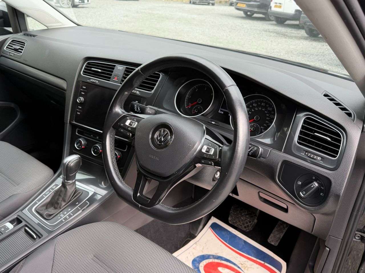 2018 VOLKSWAGEN GOLF 2018 VOLKSWAGEN GOLF