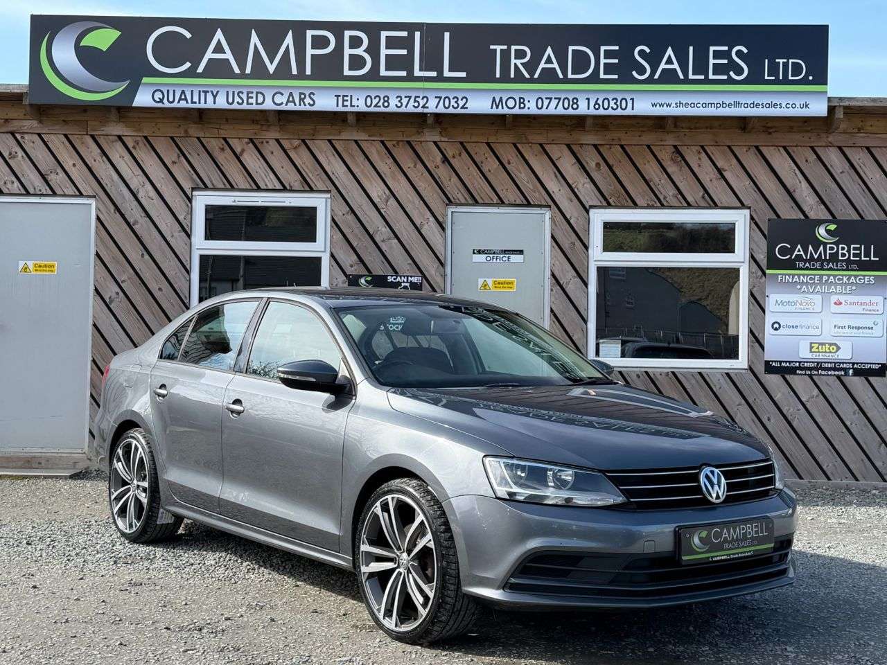 A 2015 VOLKSWAGEN JETTA 2.0 TDI BlueMotion Tech SE Saloon 4dr Diesel Manual Euro 6 (s/s) (150 ps) A 2015 VOLKSWAGEN JETTA 2.0 TDI BlueMotion Tech SE Saloon 4dr Diesel Manual Euro 6 (s/s) (150 ps)