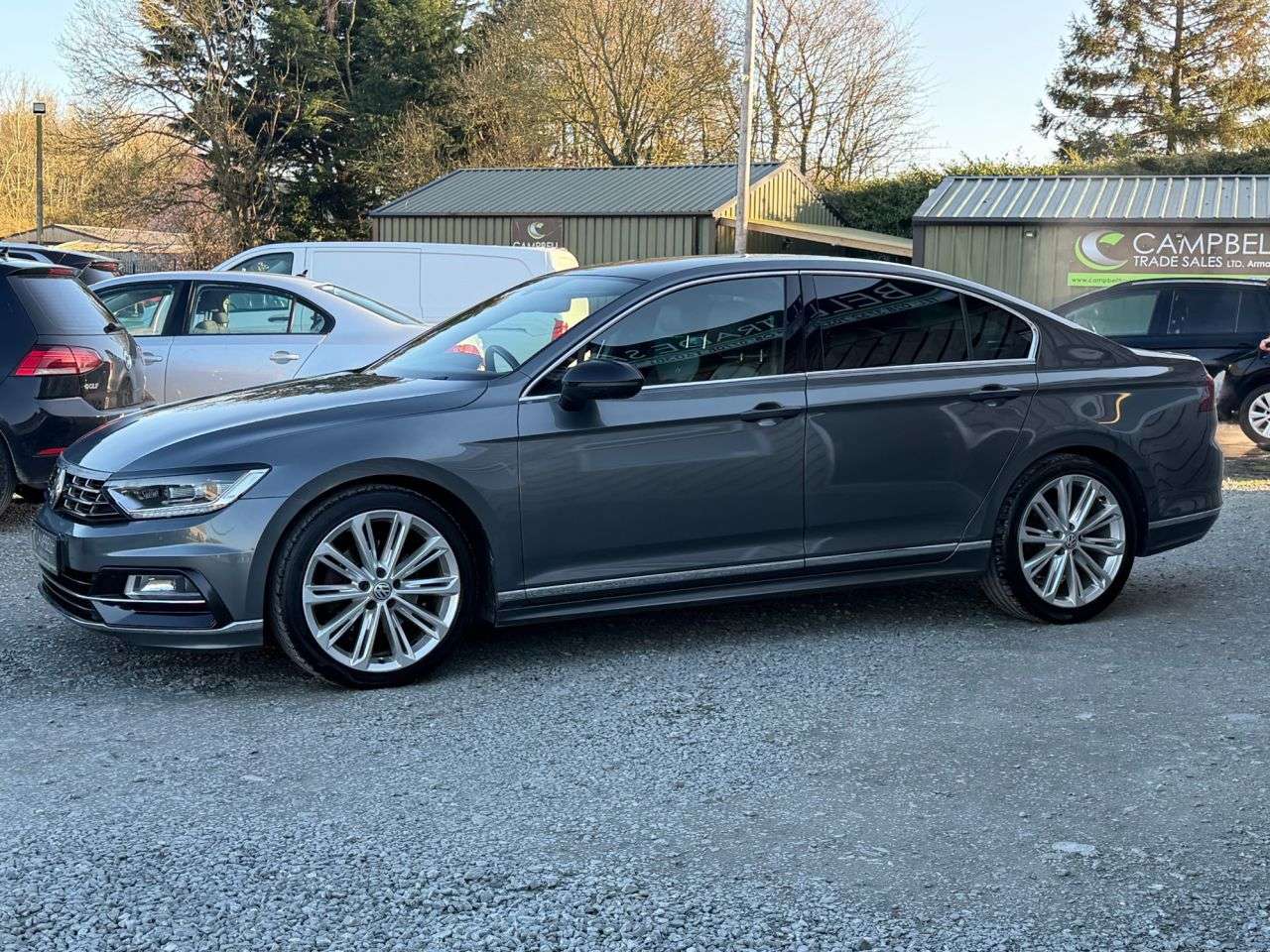 A 2016 VOLKSWAGEN PASSAT 2.0 TDI BlueMotion Tech R-Line Saloon 4dr Diesel Manual Euro 6 (s/s) (150 p A 2016 VOLKSWAGEN PASSAT 2.0 TDI BlueMotion Tech R-Line Saloon 4dr Diesel Manual Euro 6 (s/s) (150 p