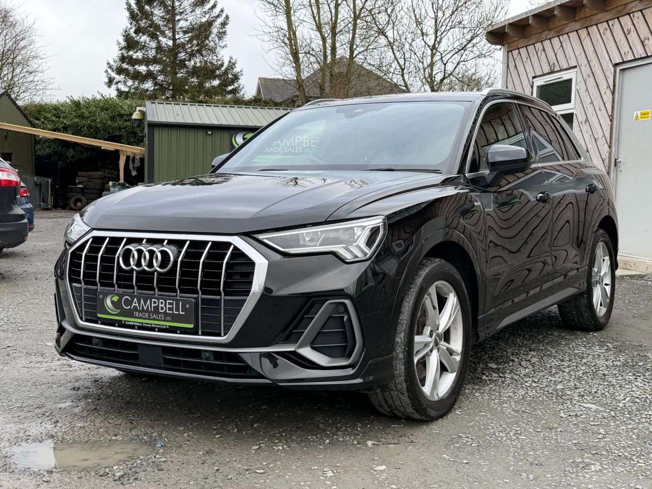 A 2019 AUDI Q3 2.0 TDI 40 S line SUV 5dr Diesel S Tronic quattro Euro 6 (s/s) (190 ps) A 2019 AUDI Q3 2.0 TDI 40 S line SUV 5dr Diesel S Tronic quattro Euro 6 (s/s) (190 ps)