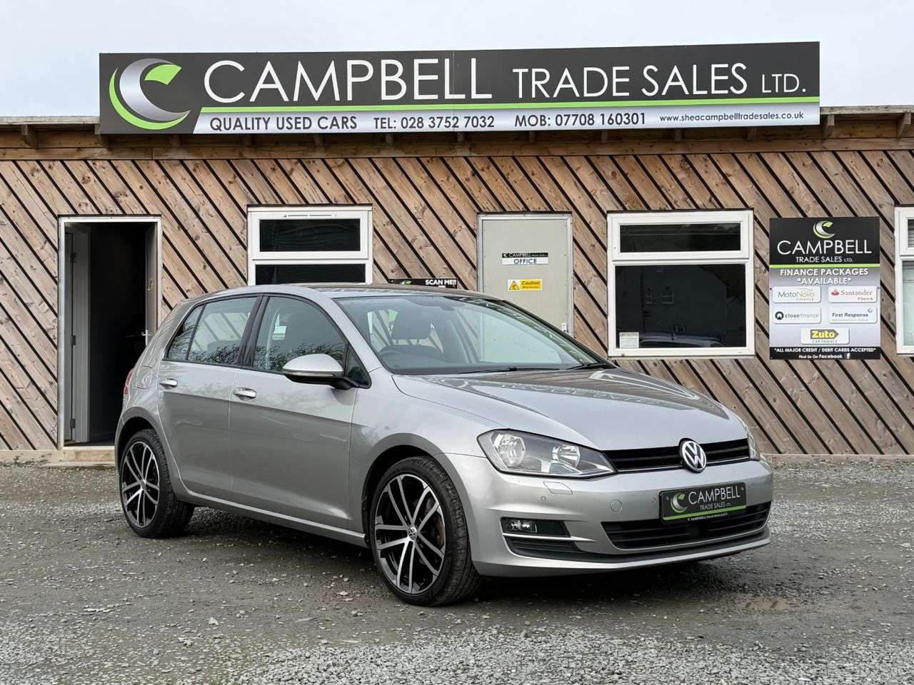 A 2016 VOLKSWAGEN GOLF 1.6 TDI BlueMotion Tech Match Edition Hatchback 5dr Diesel Manual Euro 6 (s A 2016 VOLKSWAGEN GOLF 1.6 TDI BlueMotion Tech Match Edition Hatchback 5dr Diesel Manual Euro 6 (s