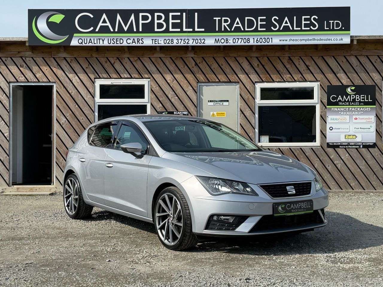 A 2018 SEAT LEON 1.6 TDI SE Dynamic Technology Hatchback 5dr Diesel Manual Euro 6 (s/s) (115 A 2018 SEAT LEON 1.6 TDI SE Dynamic Technology Hatchback 5dr Diesel Manual Euro 6 (s/s) (115