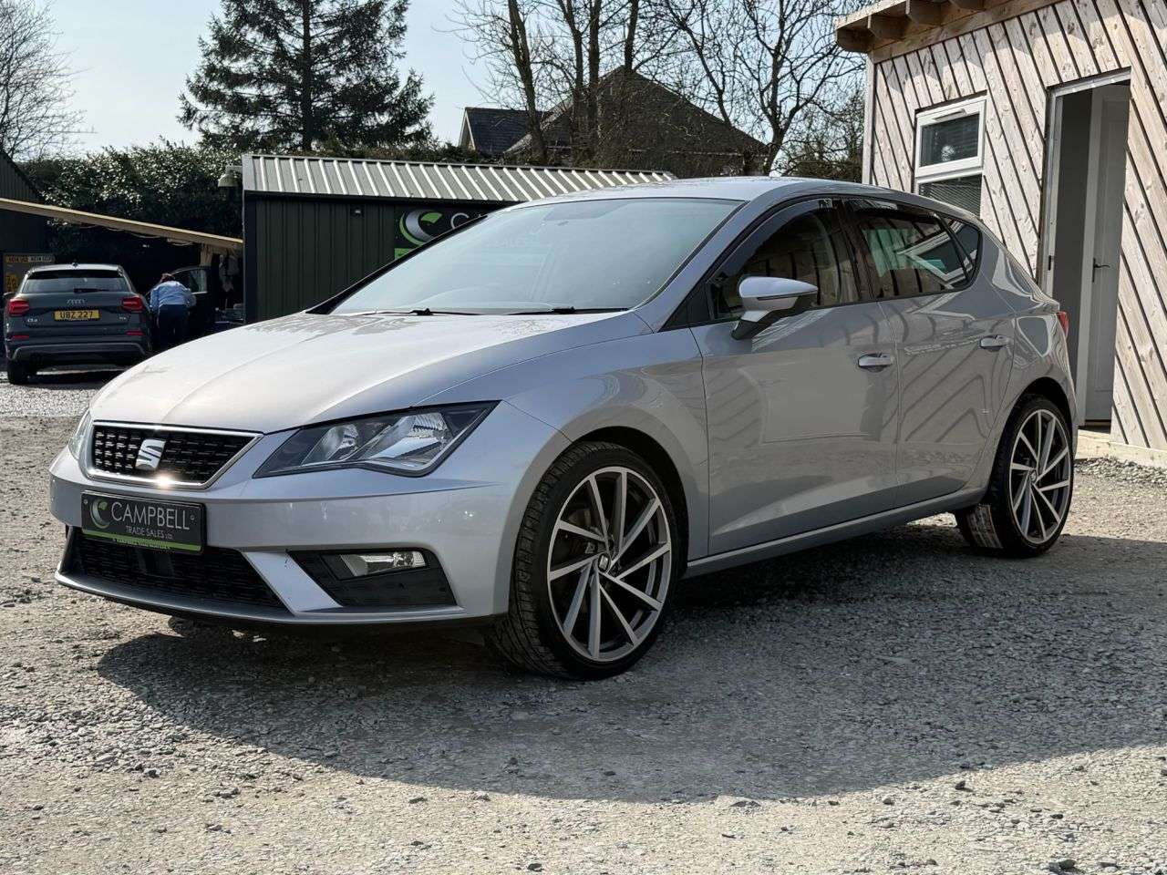 A 2018 SEAT LEON 1.6 TDI SE Dynamic Technology Hatchback 5dr Diesel Manual Euro 6 (s/s) (115 A 2018 SEAT LEON 1.6 TDI SE Dynamic Technology Hatchback 5dr Diesel Manual Euro 6 (s/s) (115