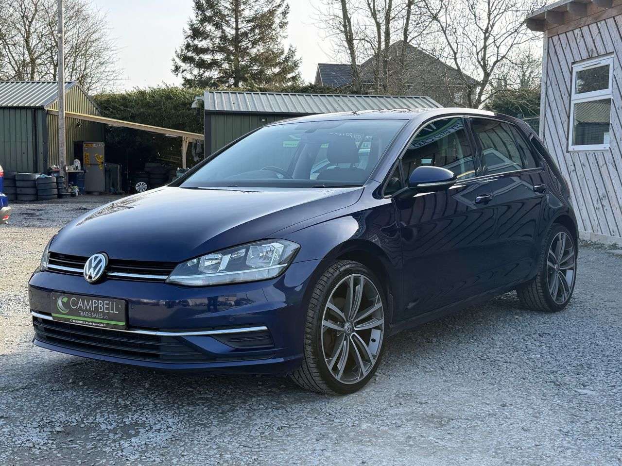 A 2017 VOLKSWAGEN GOLF 1.6 TDI SE Nav Hatchback 5dr Diesel Manual Euro 6 (s/s) (115 ps) A 2017 VOLKSWAGEN GOLF 1.6 TDI SE Nav Hatchback 5dr Diesel Manual Euro 6 (s/s) (115 ps)