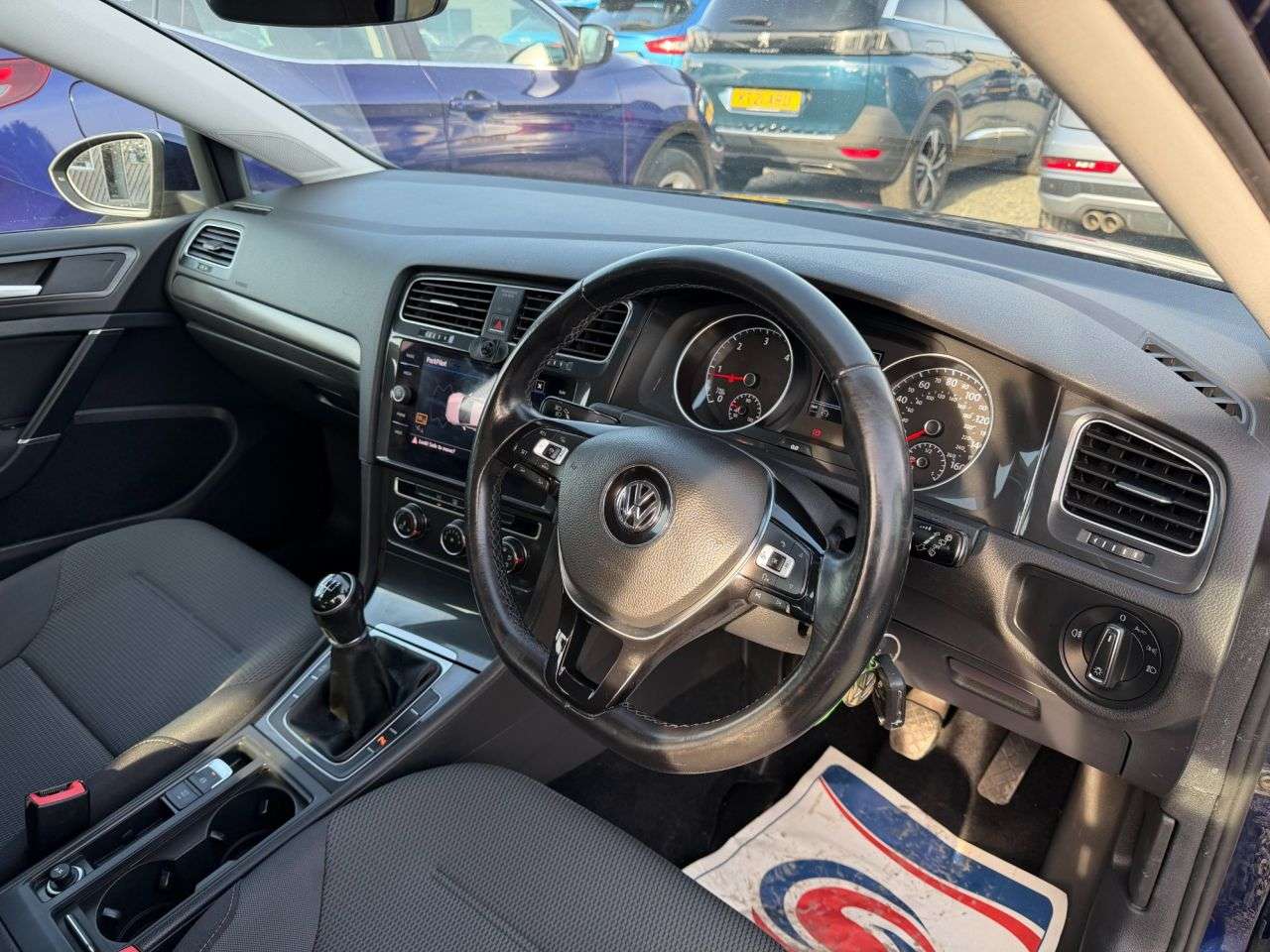 2017 VOLKSWAGEN GOLF 2017 VOLKSWAGEN GOLF