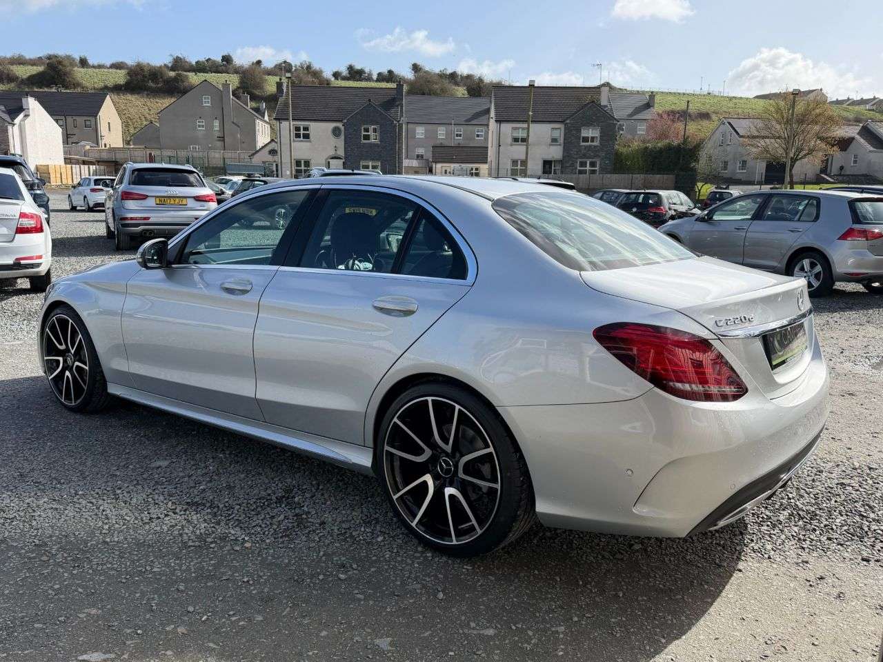 A 2019 MERCEDES-BENZ C-CLASS 2.0 C220d AMG Line (Premium) Saloon 4dr Diesel G-Tronic+ Euro 6 (s/s) (194 A 2019 MERCEDES-BENZ C-CLASS 2.0 C220d AMG Line (Premium) Saloon 4dr Diesel G-Tronic+ Euro 6 (s/s) (194