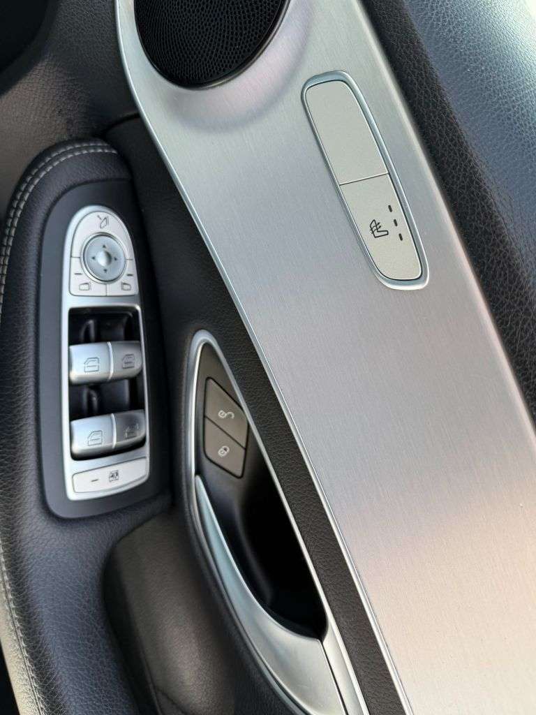 2019 MERCEDES-BENZ C-CLASS 2019 MERCEDES-BENZ C-CLASS