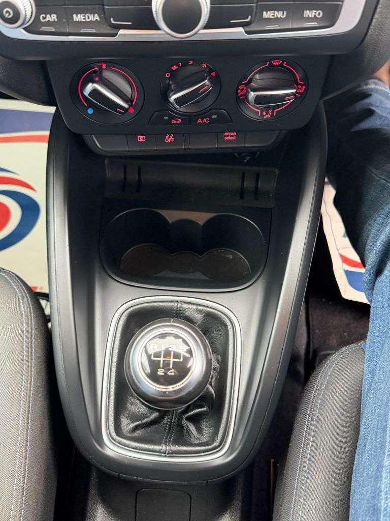 2015 AUDI A1 2015 AUDI A1